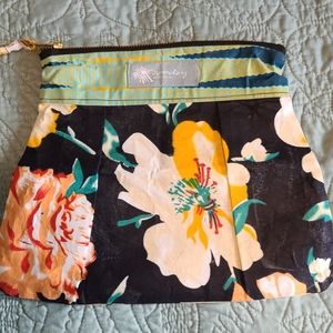 Noonday clutch